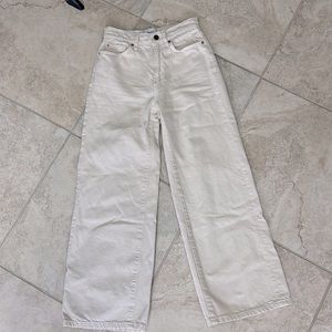 Urban Outfitters BDG High and Wide Cream color Jeans. Size 25